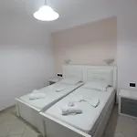 Kompleks Joni 4*
