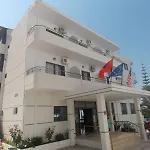 Kompleks Joni 4*