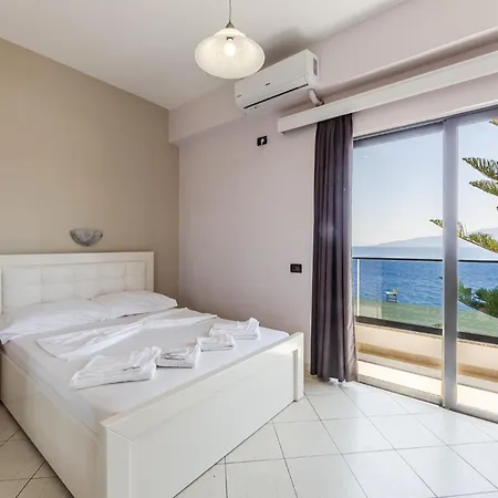Hotel Kompleks Joni 3*