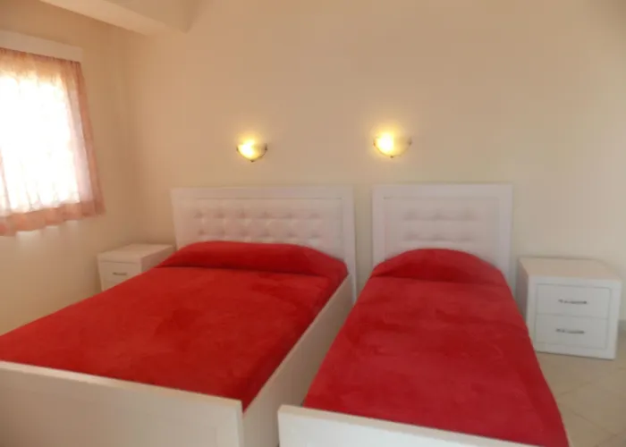Kompleks Joni 4*