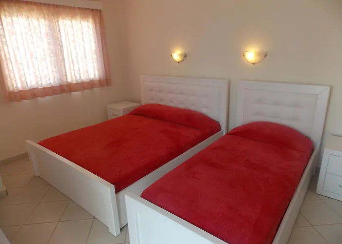 Kompleks Joni 4*