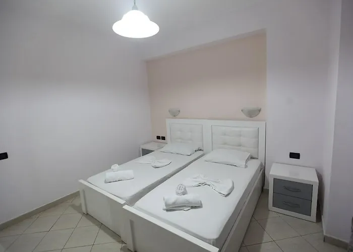 Kompleks Joni 4*