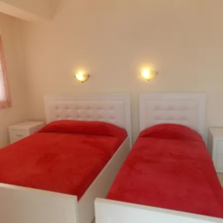Kompleks Joni 4*
