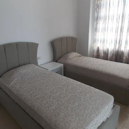 Szálloda Kompleks Joni 4*