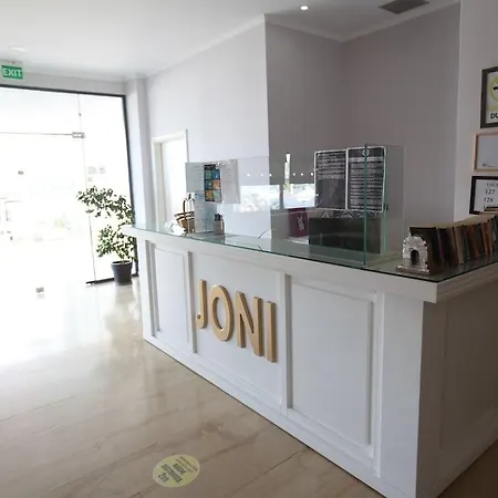 ホテル Kompleks Joni 4*