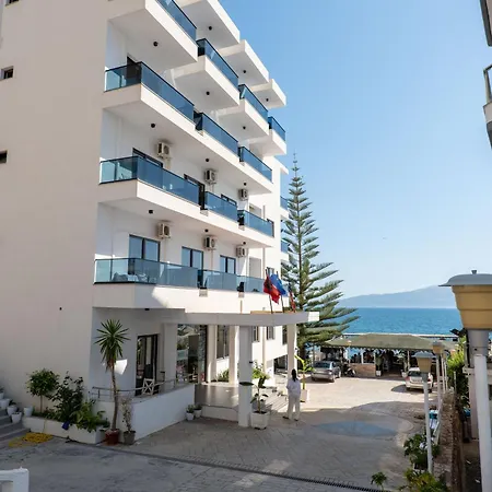 Hotel Kompleks Joni 3*