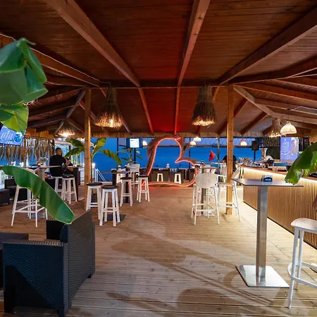 ホテル Kompleks Joni