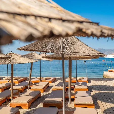 Kompleks Joni Sarandë