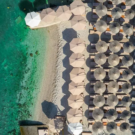 Kompleks Joni ホテル 4*