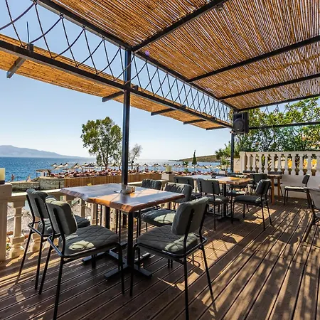 Kompleks Joni 酒店 Sarandë