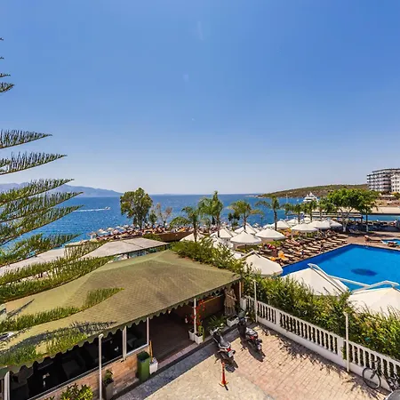 Hotel Kompleks Joni 4*