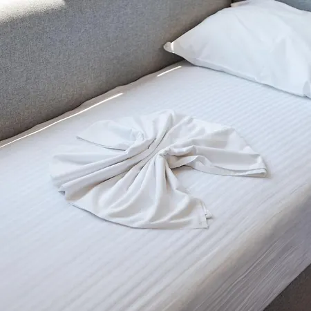 ホテル Kompleks Joni Sarandë