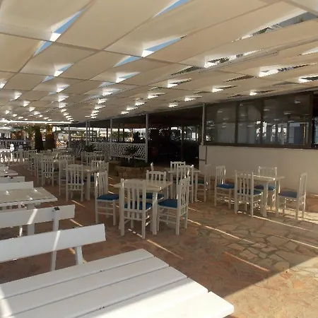 Hotel Kompleks Joni 4*