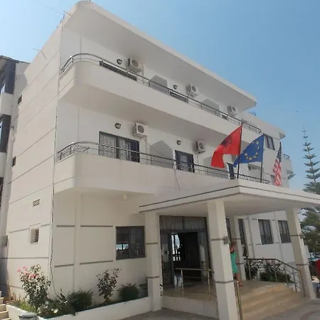 Kompleks Joni 4*