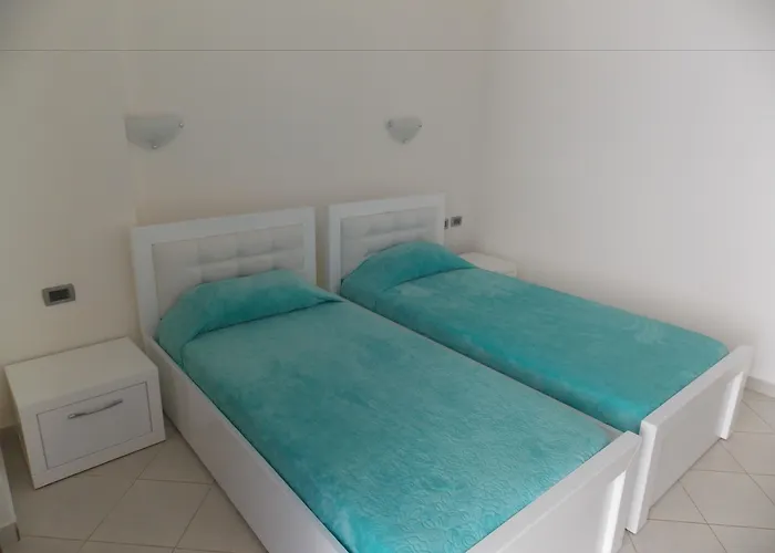 Hotell Kompleks Joni 4*