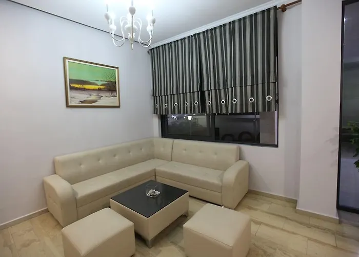 Hotell Kompleks Joni 4*