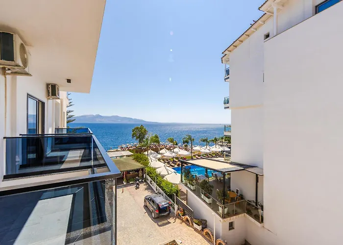 Kompleks Joni Hotell 4*